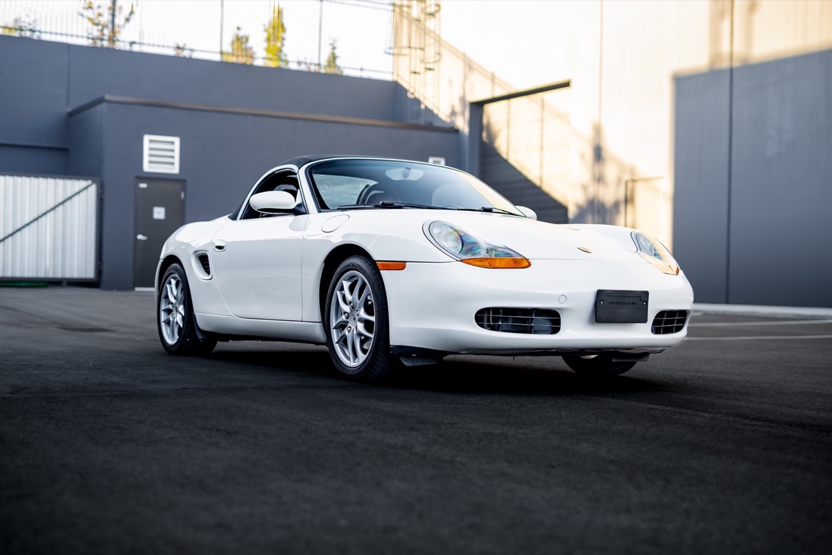 White Porsche 986 Boxster auction gallery photograph 52