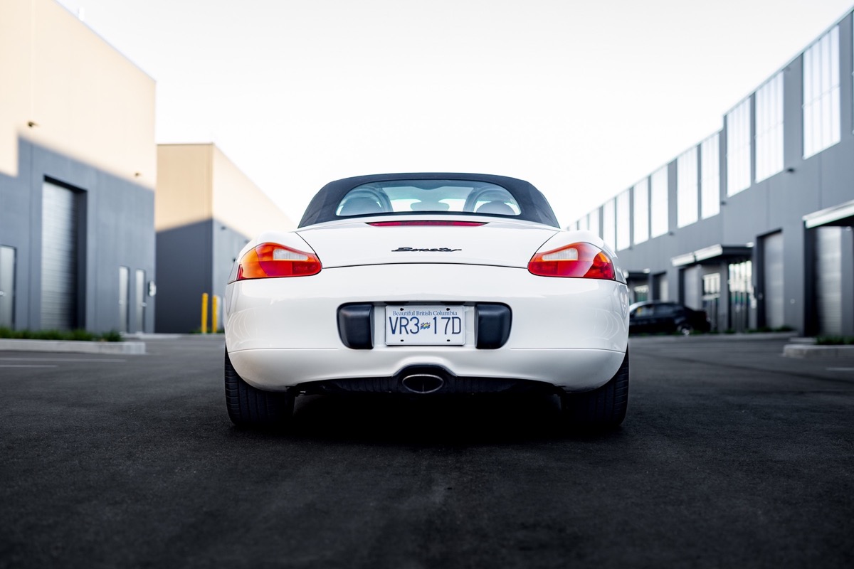 White Porsche 986 Boxster auction gallery photograph 35
