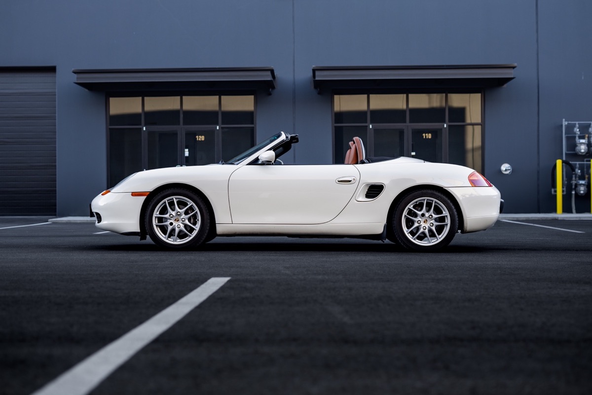 White Porsche 986 Boxster auction gallery photograph 05