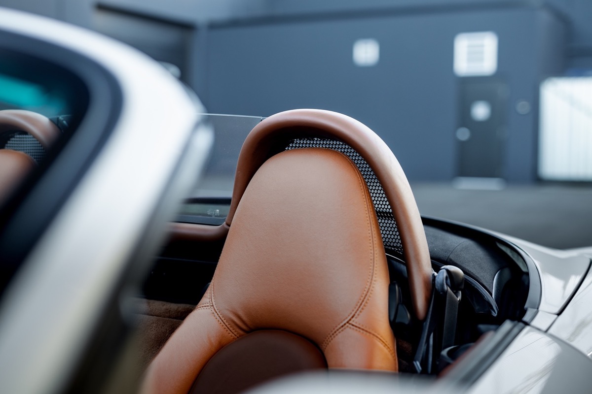 White Porsche 986 Boxster auction gallery photograph 10