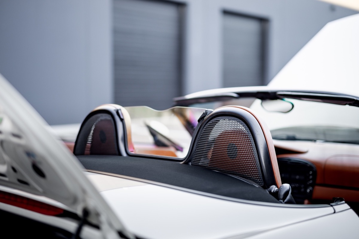 White Porsche 986 Boxster auction gallery photograph 07