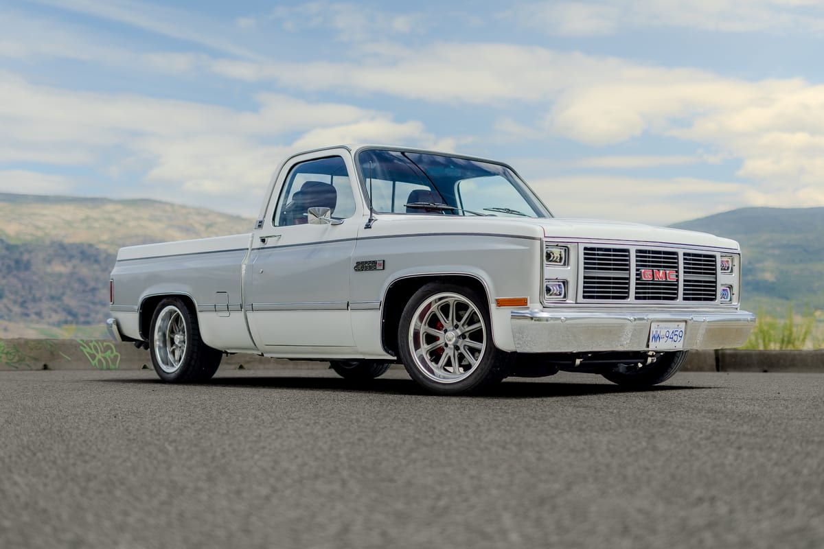 GMC Sierra Classic restomod auction gallery photograph 02
