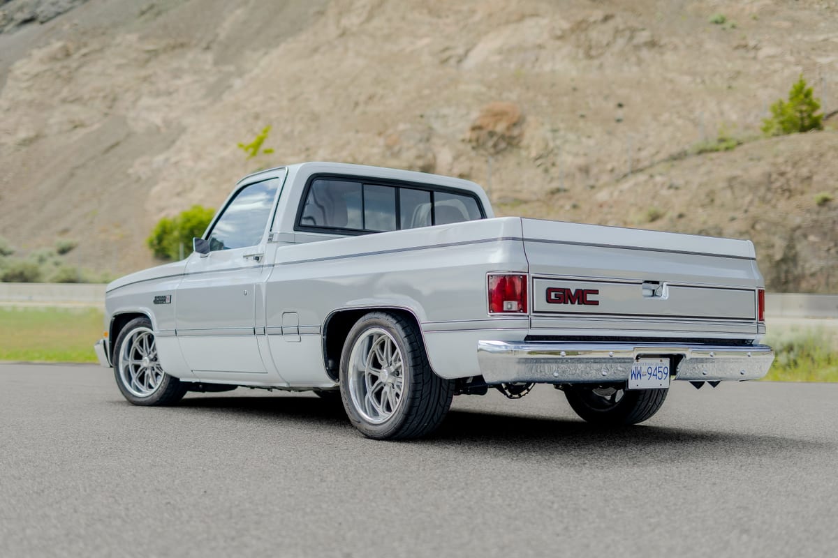 GMC Sierra Classic restomod auction gallery photograph 05