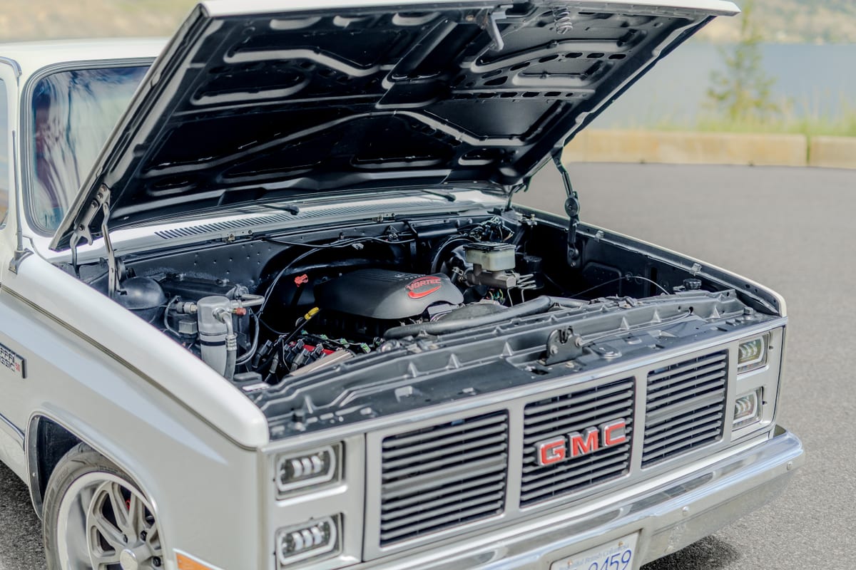 GMC Sierra Classic restomod auction gallery photograph 07