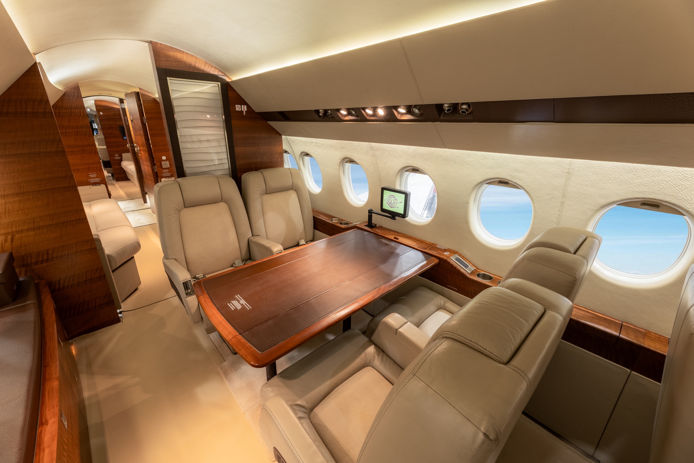 Falcon 900DX dining area and cabin table